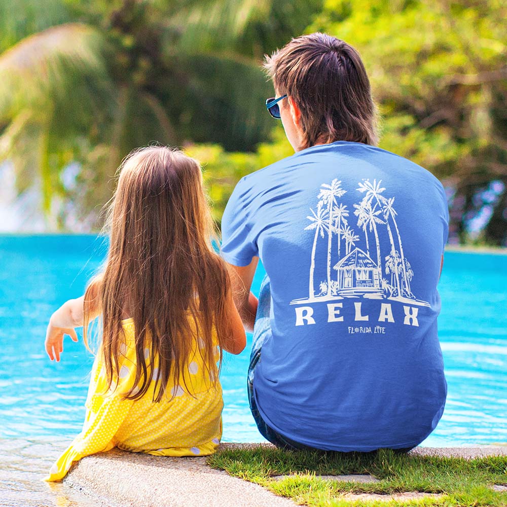 Florida Life Beach Bungalow T-Shirt Flo Blue Model